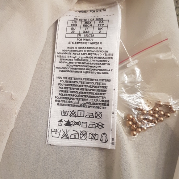 GUESS white blouse - Picture 12 of 13